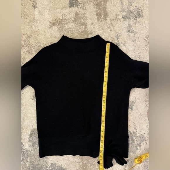 Women’s Black Crewneck Chico’s Sweater - Picture 8 of 10